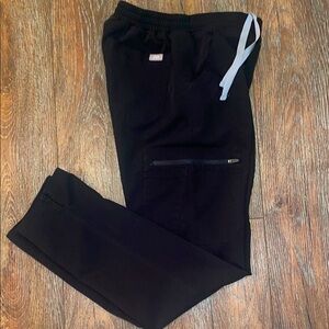 Women’s Figs Technical Collection Cargo Scrub Pants, Size XS